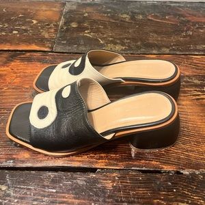 Paloma wool ying yang balance leather mule eu women size 37 us size 7 7.5